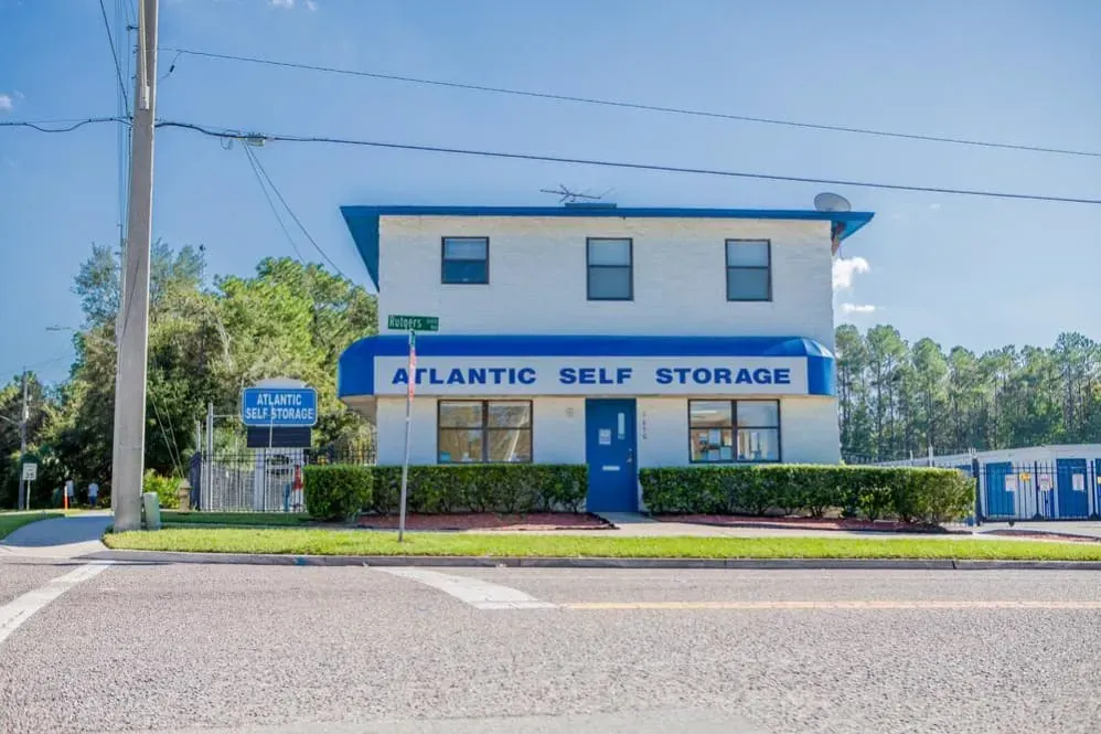 Exterior of the Dunn Self Storage Facility in Jacksonville, FL