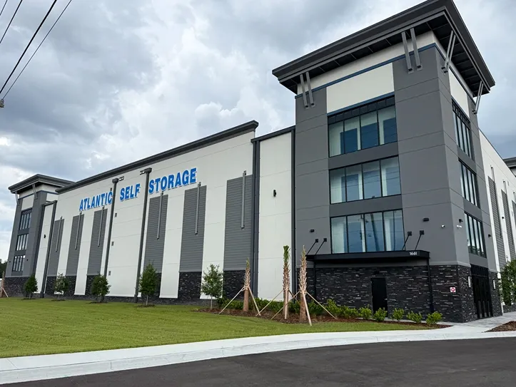 Exterior of Atlantic Self Storage Orange Park, FL, Blanding Blvd facility.