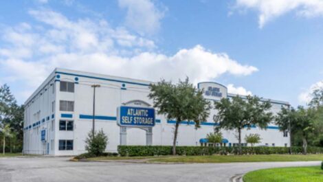 Atlantic self storage facility in San Jose exterior