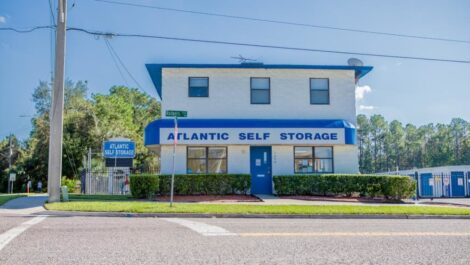 Exterior of the Dunn Self Storage Facility in Jacksonville, FL