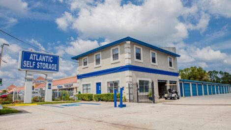 Front entrance at San Pablo Self Storage Facility of Atlantic Self Storage